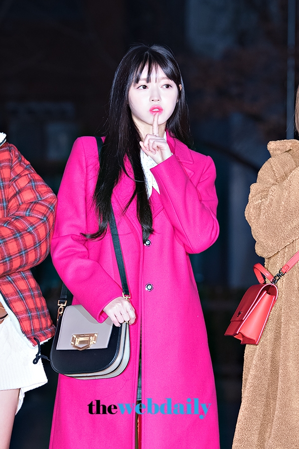 오마이걸 유아, KBS 2TV '뮤직뱅크' 리허설 출근길