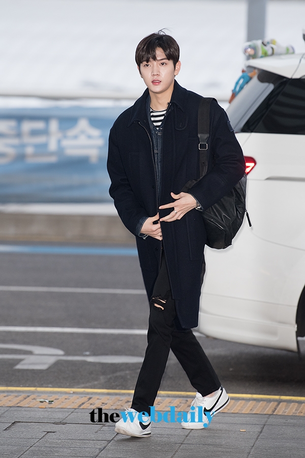 뉴이스트W 렌, 인천국제공항 제1여객터미널 출국 현장