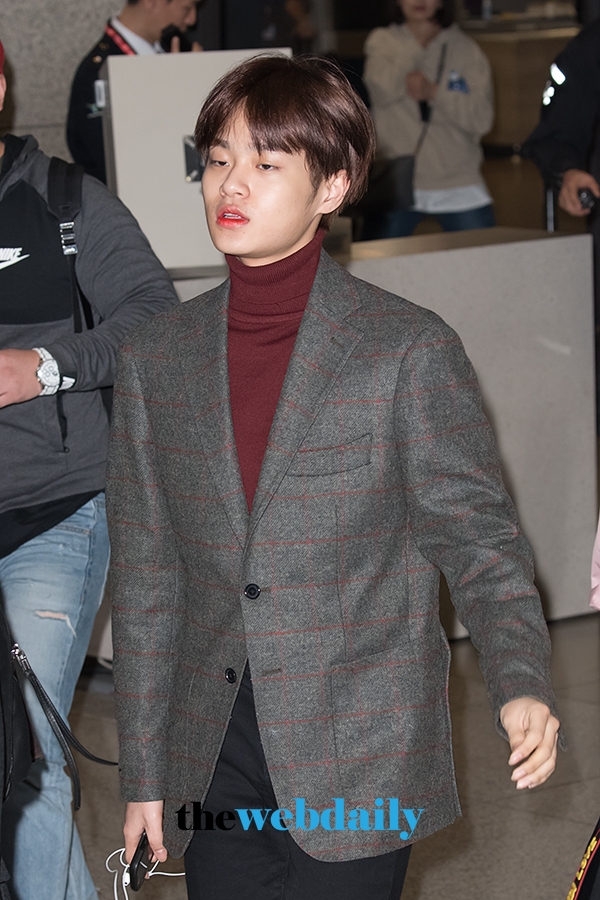 워너원(WannaOne) 이대휘, 인천국제공항 제1여객터미널 입국 현장