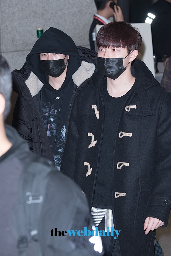 워너원(WannaOne) 하성운-김재환, 인천국제공항 제1여객터미널 입국 현장