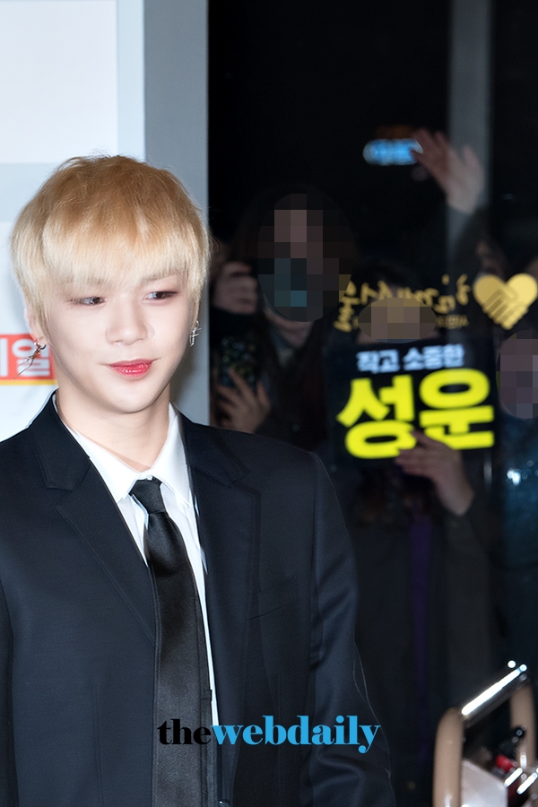 워너원(WannaOne) 강다니엘, 제 5회 이데일리 문화대상 시상식 포토월 행사