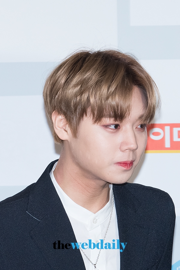 워너원(WannaOne) 박지훈, 제 5회 이데일리 문화대상 시상식 포토월 행사