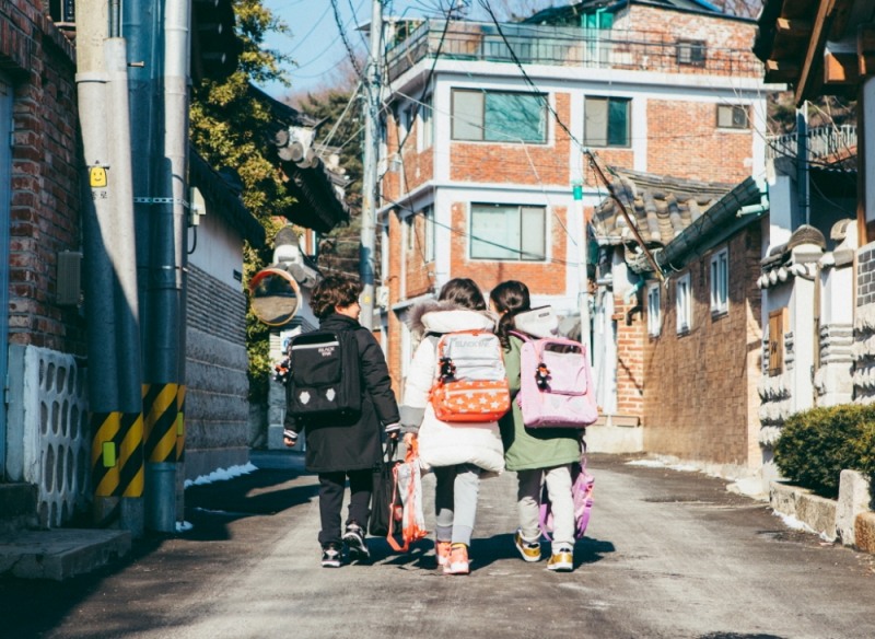 블랙야크 키즈 18SS 디지털 에세이 (Digital Essay) 이미지.(사진= 블랙야크)