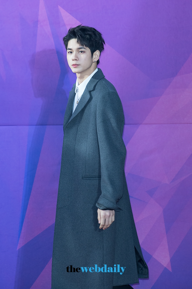 워너원(WannaOne) 옹성우, ‘제27회 하이원 서울가요대상’레드카펫 포토월 행사