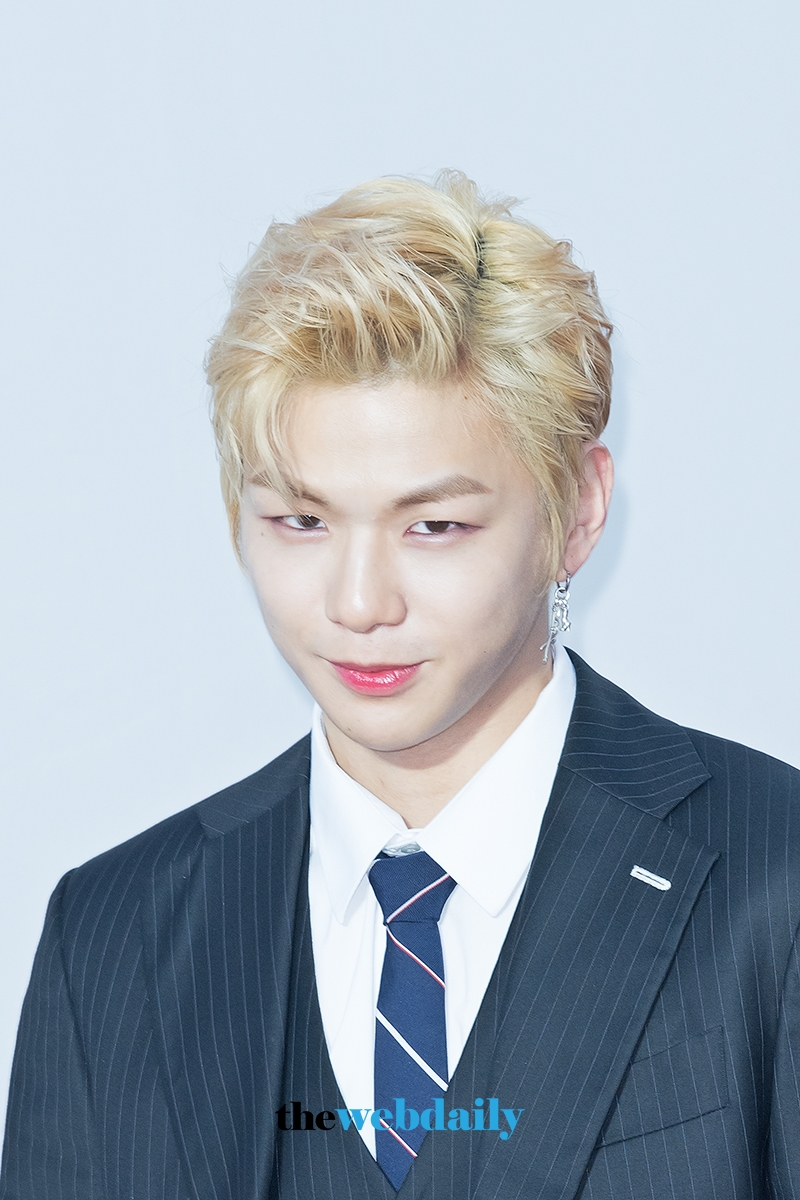 워너원(WannaOne) 강다니엘, ‘제27회 하이원 서울가요대상’레드카펫 포토월 행사