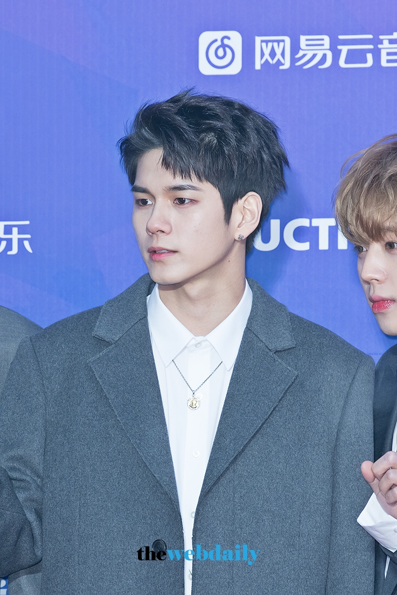 워너원(WannaOne) 옹성우, ‘제27회 하이원 서울가요대상’레드카펫 포토월 행사