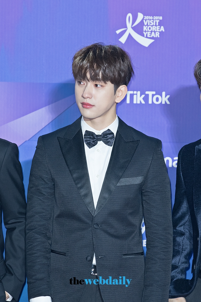 갓세븐(GOT7) 진영, ‘제27회 하이원 서울가요대상’레드카펫 포토월 행사
