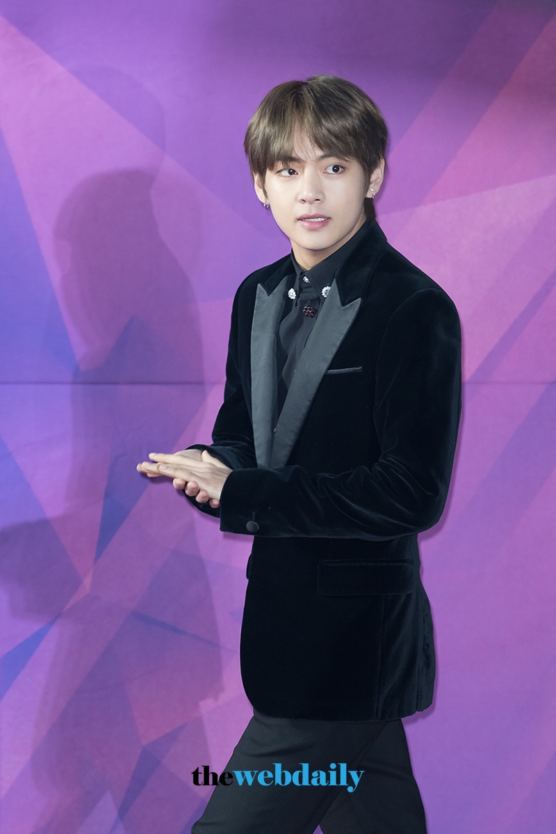 방탄소년단 뷔, ‘제27회 하이원 서울가요대상’레드카펫 포토월 행사