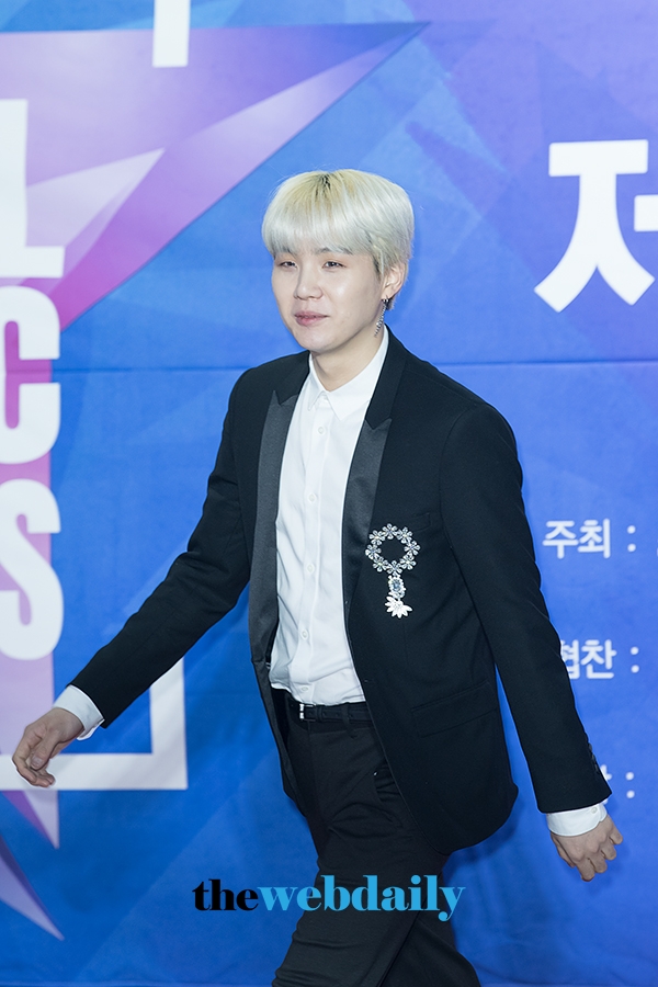 방탄소년단 슈가, ‘제27회 하이원 서울가요대상’레드카펫 포토월 행사