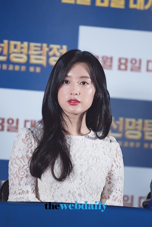 김지원, 영화 '조선명탐정:흡혈괴마의 비밀' 언론시사회