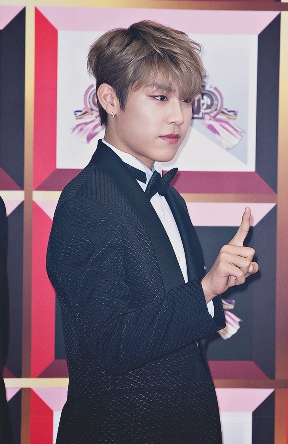 워너원(WannaOne) 박우진, '2017 KBS 가요대축제' 레드카펫 행사 (사진=더파워)
