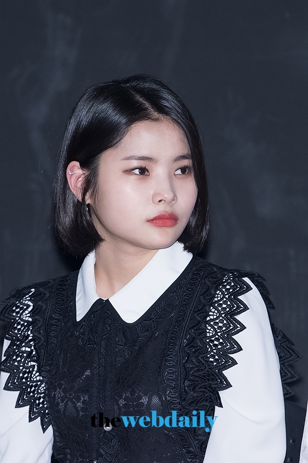 위키미키 리나, 웹예능 ‘위키미키 모해?’ 특별시사회