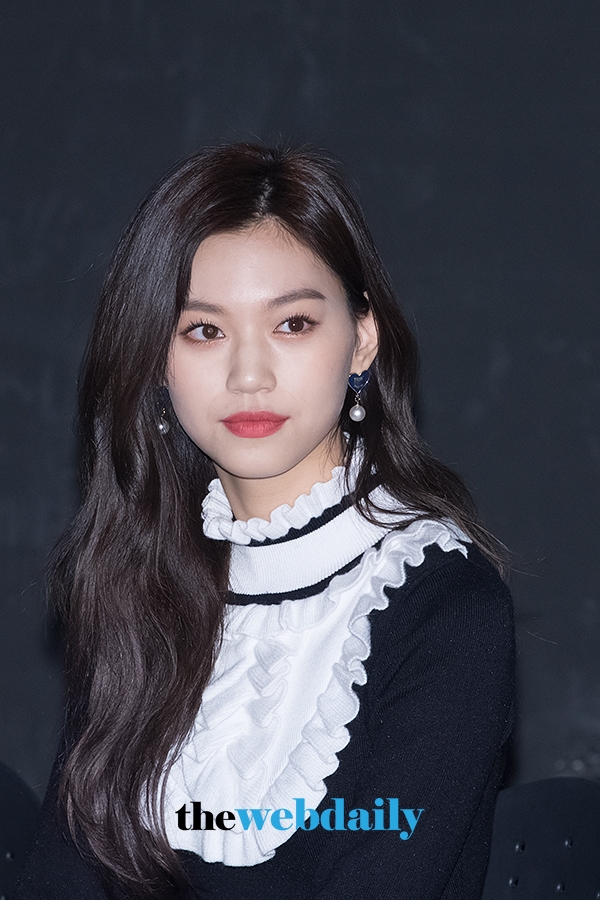 위키미키 김도연, 웹예능 ‘위키미키 모해?’ 특별시사회