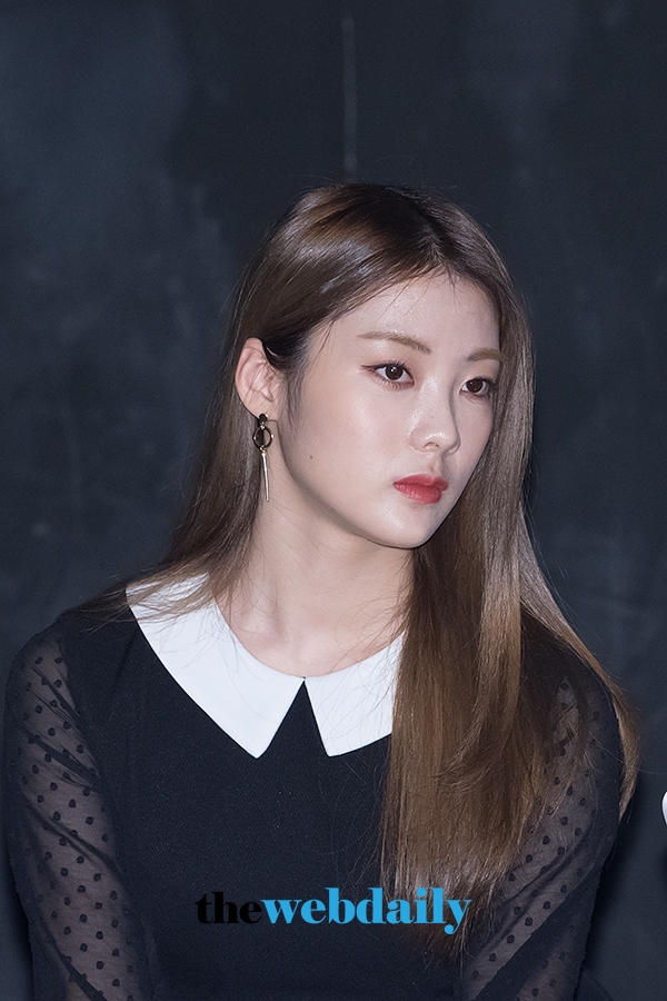 위키미키 루시, 웹예능 ‘위키미키 모해?’ 특별시사회