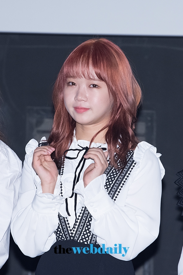 위키미키 최유정, 웹예능 ‘위키미키 모해?’ 특별시사회