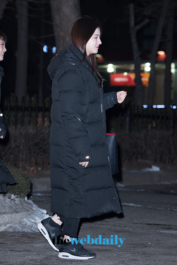모모랜드 낸시, KBS 뮤직뱅크 출근길