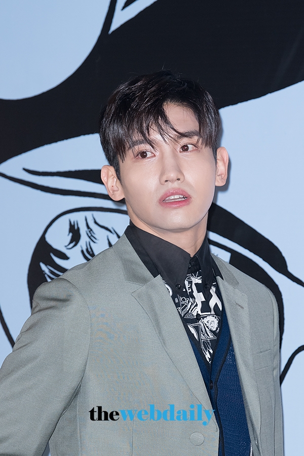 동방신기 최강창민, 프라다 플래그십 스토어 오픈 기념 포토행사 현장