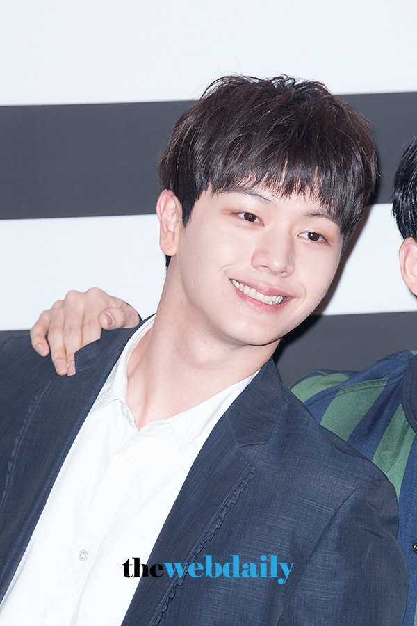 비투비 육성재, 골든구스 디럭스브랜드 팝업스토어 포토월 행사