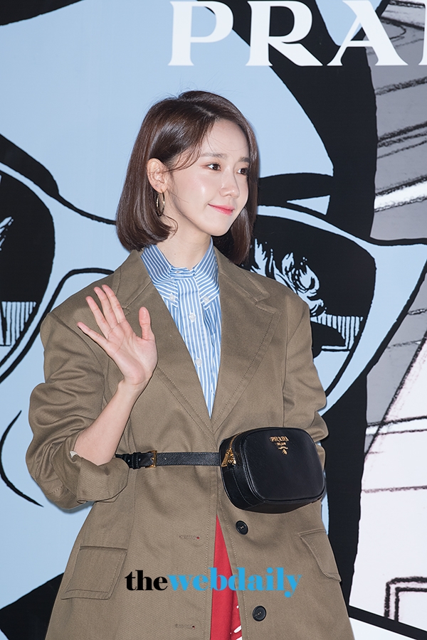 윤아, 프라다 플래그십 스토어 오픈 기념 포토행사 현장