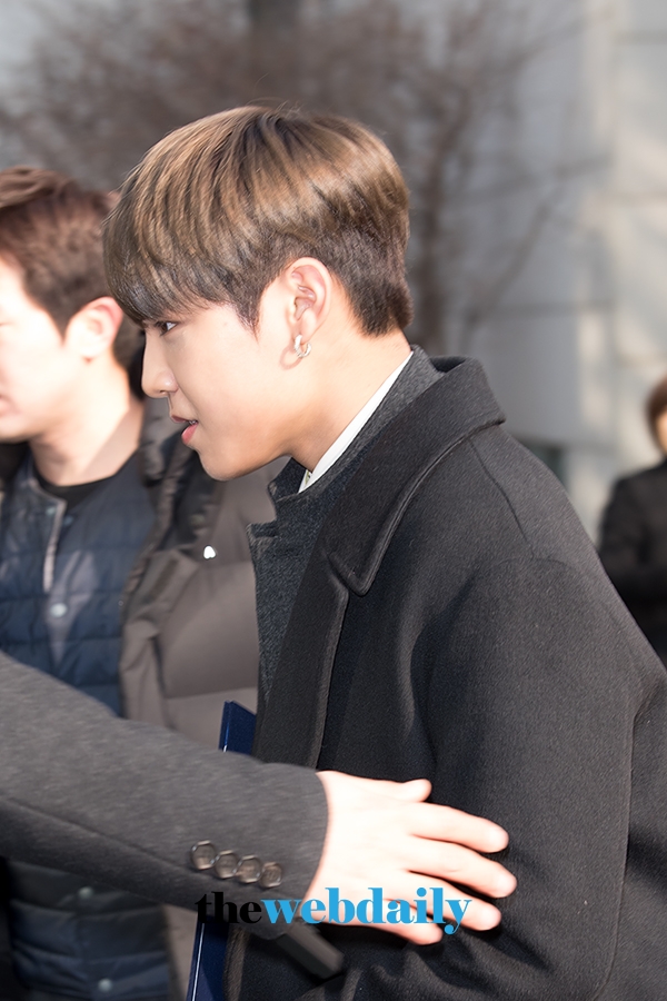 워너원(WannaOne) 박우진, 제29회 한국예술고등학교 졸업식 현장