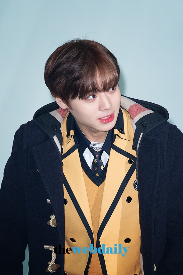 워너원(WANNAONE) 박지훈, 서울공연예술고등학교에서 졸업식 현장