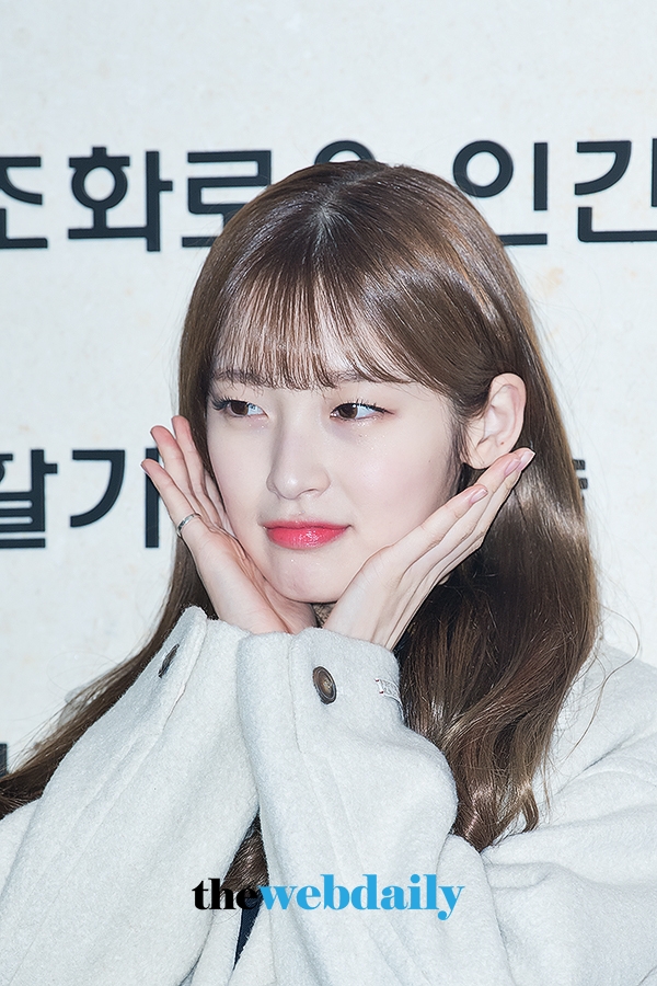 오마이걸 아린, 서울공연예술고등학교에서 졸업식 현장