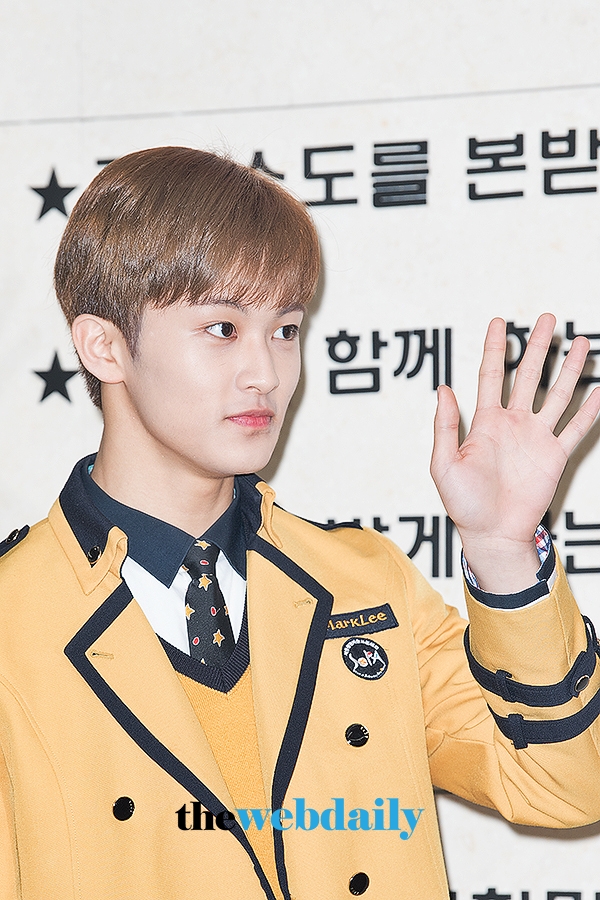 NCT 마크, 서울공연예술고등학교 졸업식 현장