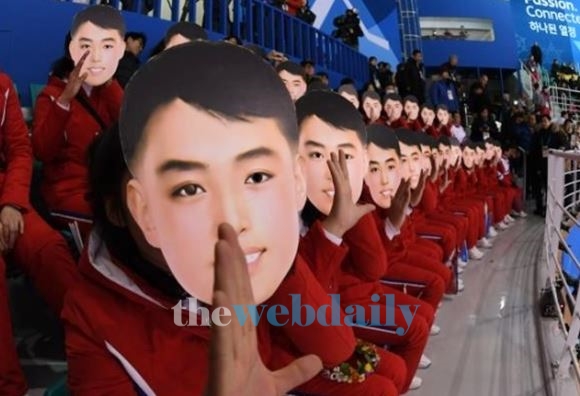 김일성 가면, 표현 두고 무성한 말들 속 갖가지 잡음...통일부 "사실 아니다"