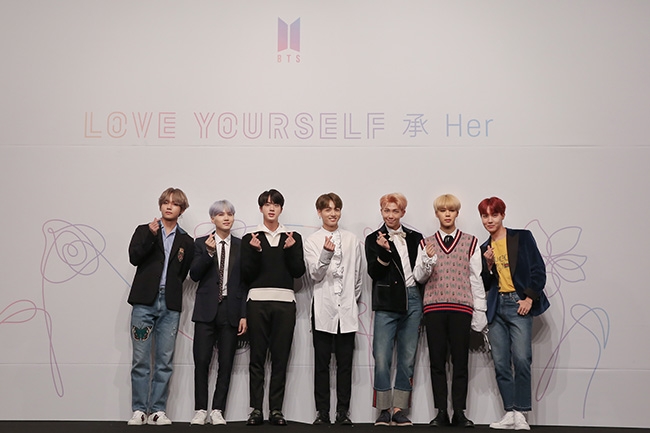 방탄소년단, LOVE YOURSELF 承 ‘Her’ 누적 판매량 158만장 돌파