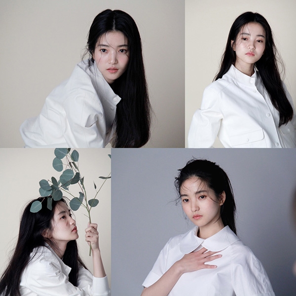 김태리, 화보 비하인드 컷 공개...독보적 분위기 연출