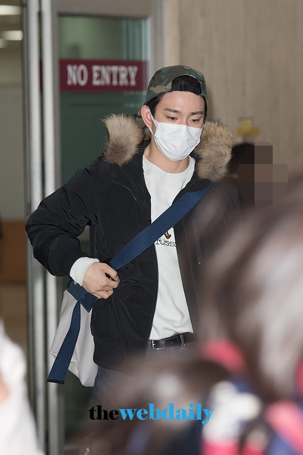 갓세븐(GOT7) 진영, 김포국제공항 입국 현장