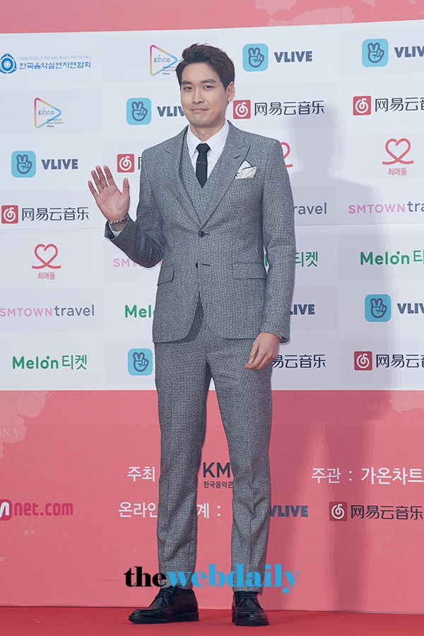 정겨운, 2018 가온차트 K-POP 어워드 레드카펫 행사