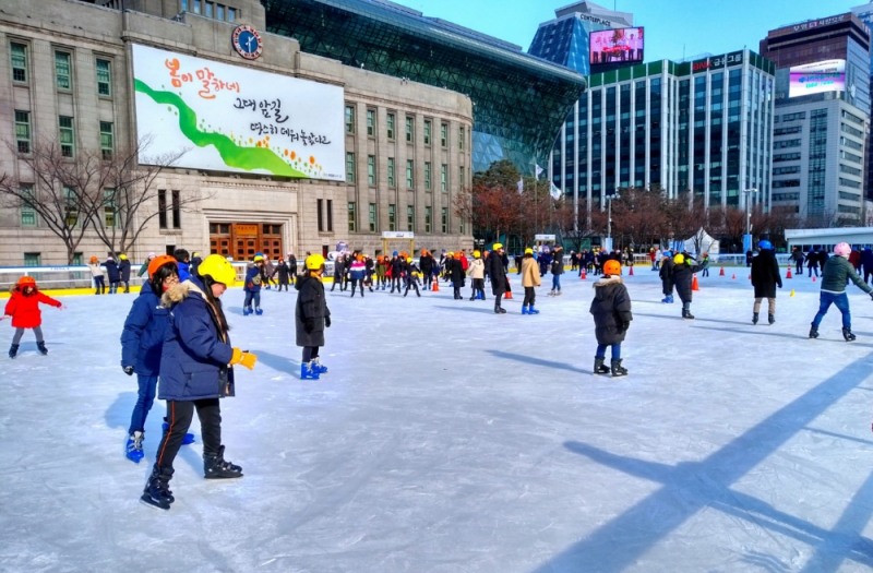 (사진=서울시청 스케이트장)