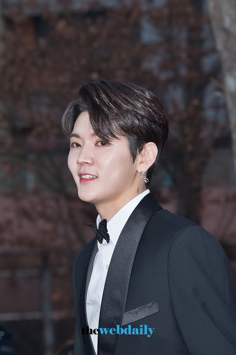 뉴이스트w 렌, 2018 가온차트 K-POP 어워드 레드카펫 행사