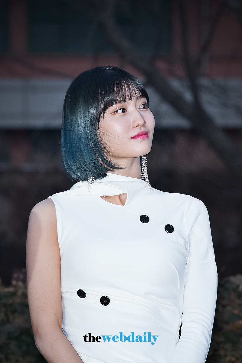 트와이스(TWICE) 모모, 2018 가온차트 K-POP 어워드 레드카펫 행사