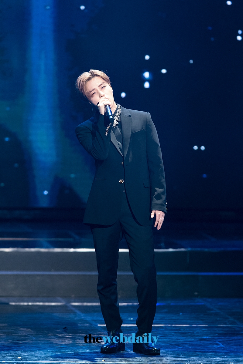 아이콘(iKON) 김진환, 2018 가온차트 K-POP 어워드 레드카펫 행사