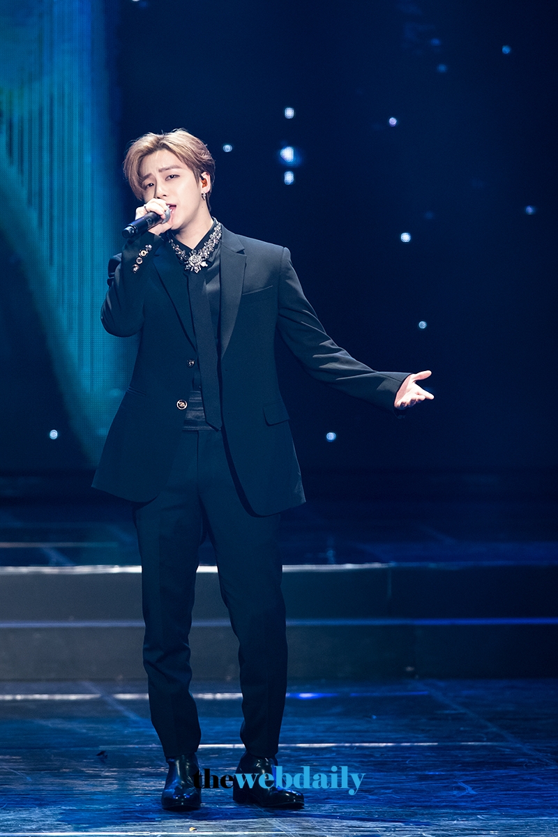 아이콘(iKON) 김진환, 2018 가온차트 K-POP 어워드 레드카펫 행사