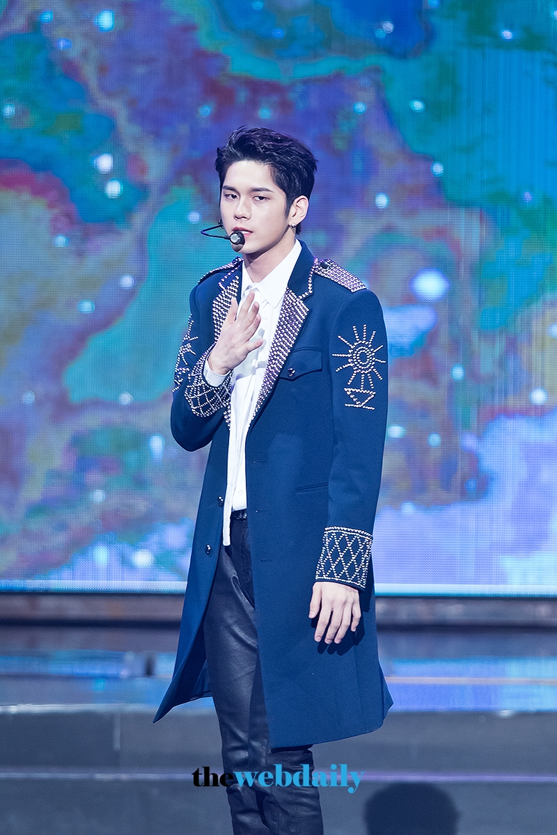 워너원(WannaOne) 옹성우, 2018 가온차트 K-POP 어워드 레드카펫 행사