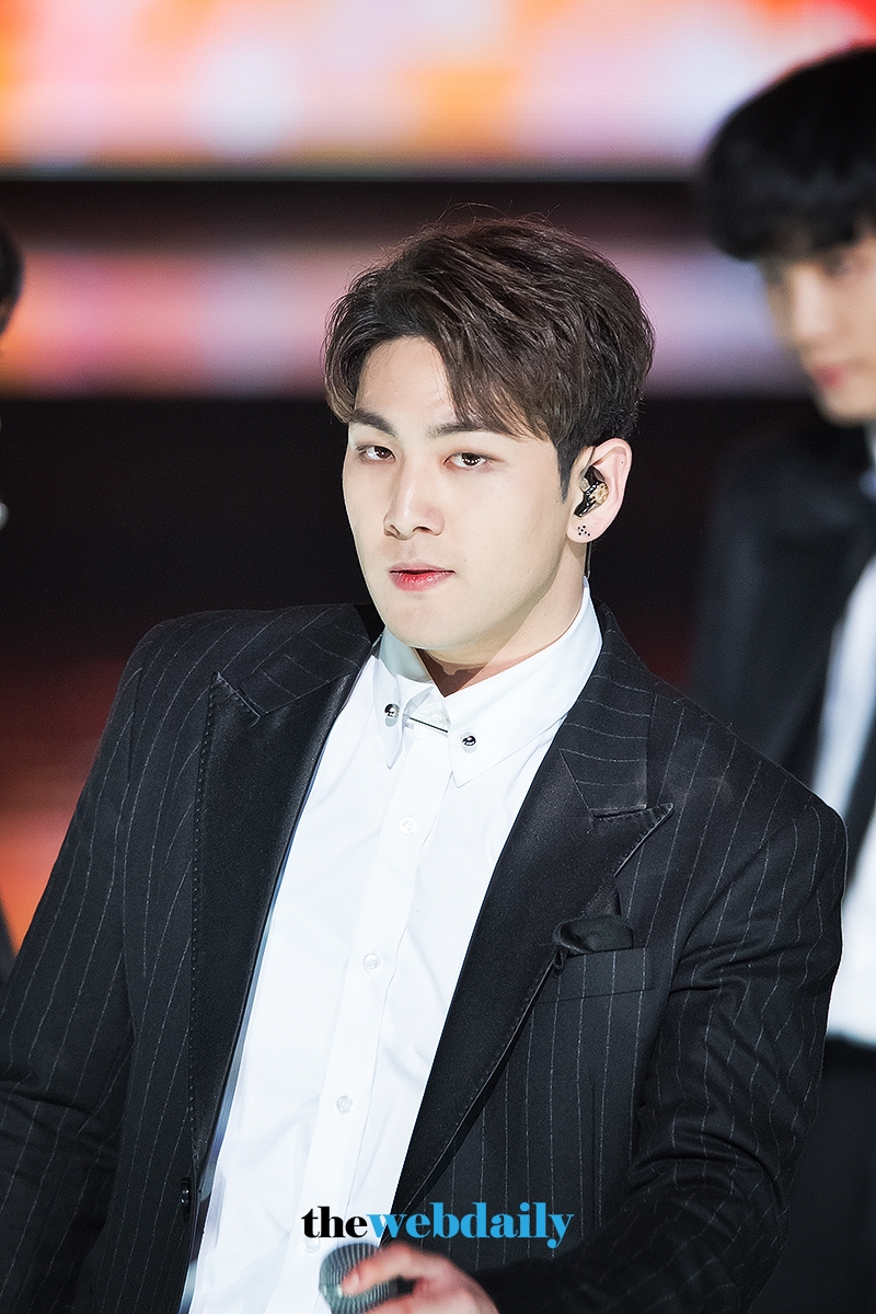 뉴이스트w 백호, 2018 가온차트 K-POP 어워드 행사