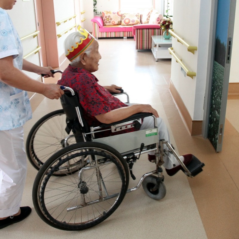 70만 치매환자 시대 돌입…노인 10명중 1명 발병