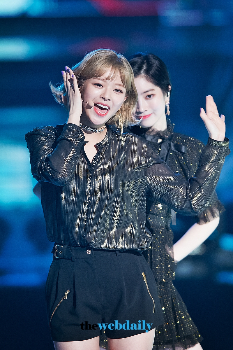 트와이스(TWICE) 정연, 2018 가온차트 K-POP 어워드 행사