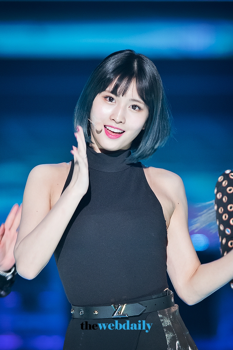 트와이스(TWICE) 모모, 2018 가온차트 K-POP 어워드 행사