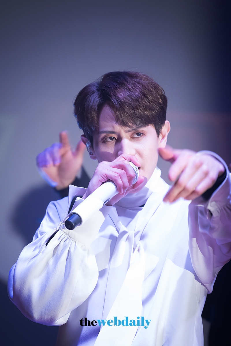 양요섭, 두 번째 미니 앨범 ‘백(白)’ 쇼케이스