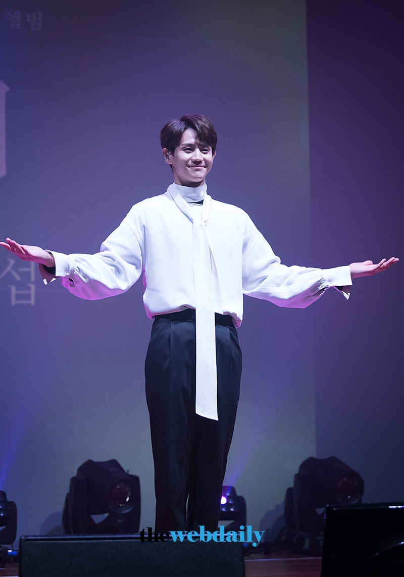 양요섭, 두 번째 미니 앨범 ‘백(白)’ 쇼케이스
