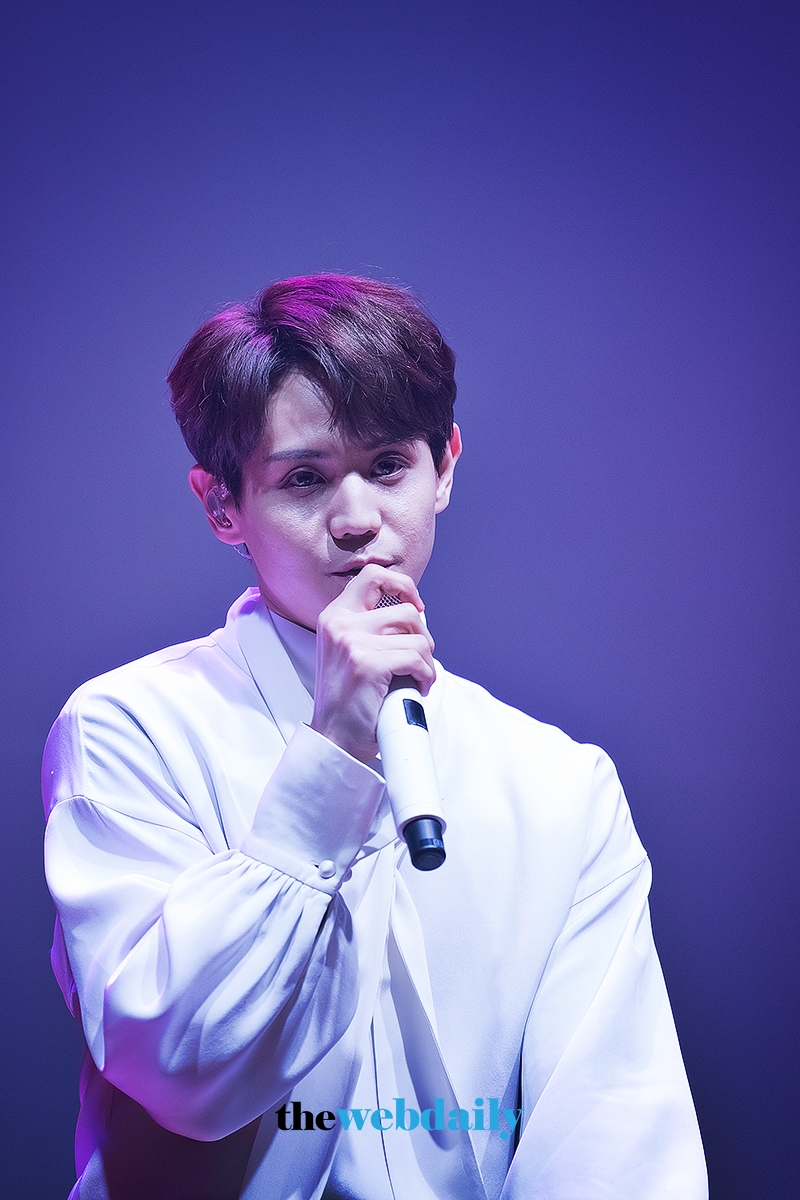 양요섭, 두 번째 미니 앨범 ‘백(白)’ 쇼케이스