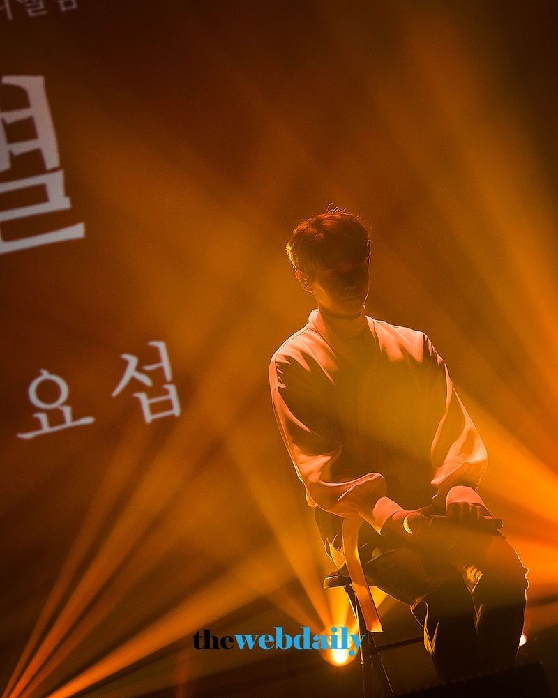 양요섭, 두 번째 미니 앨범 ‘백(白)’ 쇼케이스