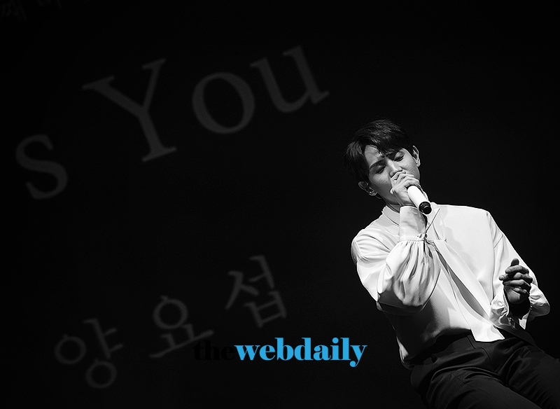 양요섭, 두 번째 미니 앨범 ‘백(白)’ 쇼케이스