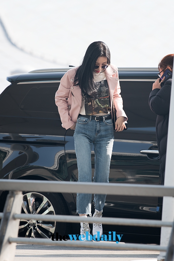 선미, 인천국제공항 출국 현장
