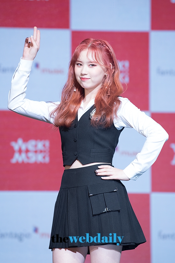 위키미키 엘리, 위키미키 두 번째 미니 앨범 '럭키(Lucky)' 쇼케이스