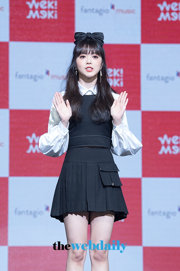 위키미키 지수연, 위키미키 두 번째 미니 앨범 '럭키(Lucky)' 쇼케이스
